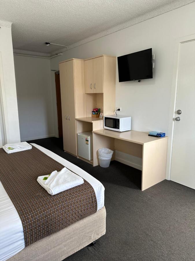 Adelaide Airport Motel Экстерьер фото