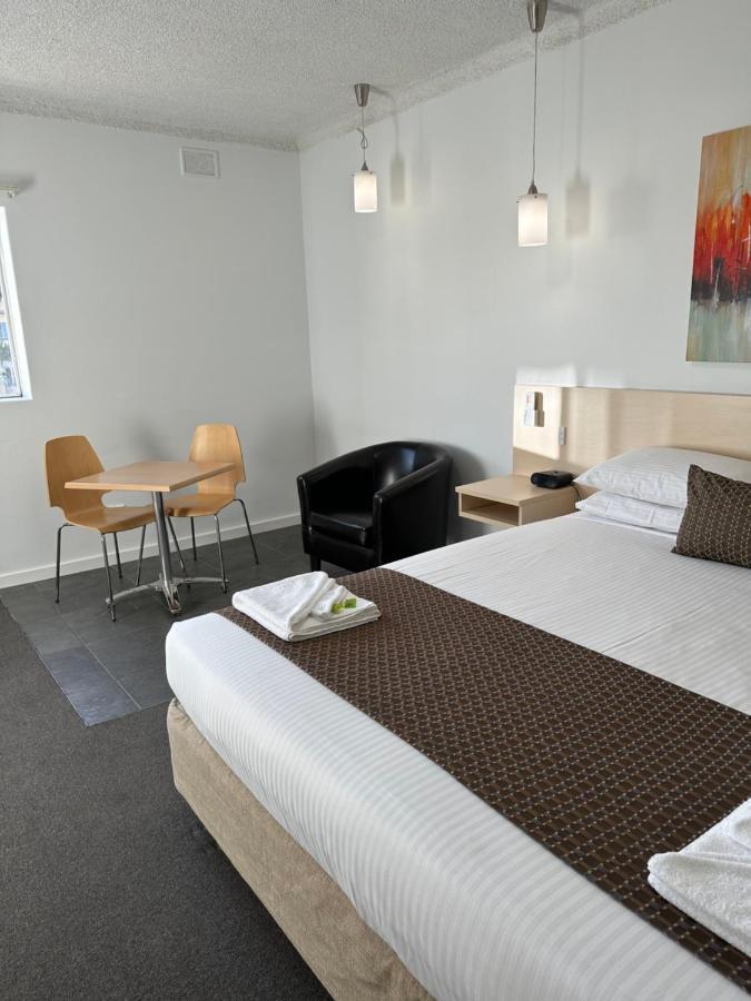 Adelaide Airport Motel Экстерьер фото